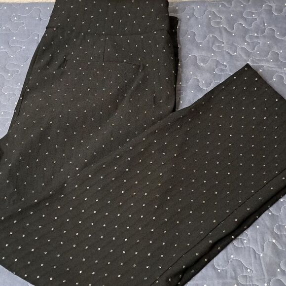 Kim Rogers black cropped pants size 14PS - Picture 1 of 6
